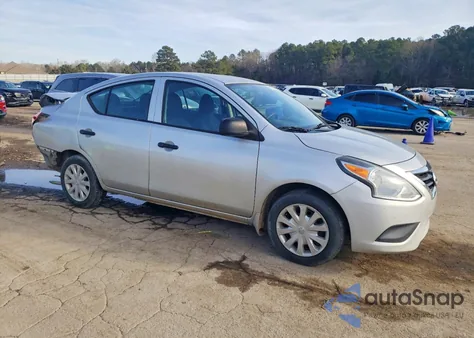 2015 Nissan Versa S z USA, uszkodzony, nr VIN 3N1CN7AP1FL812960